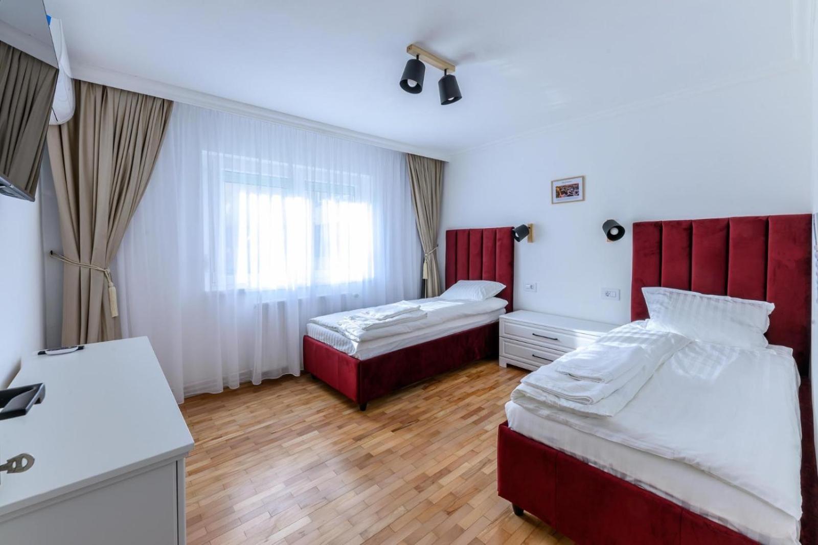 Five Stars Apartment Τιμισοάρα Εξωτερικό φωτογραφία